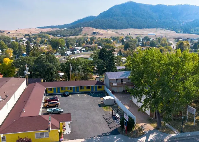Arrowhead Wy - 2 Bedroom *