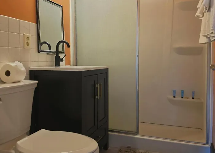 Arrowhead Wy - 2 Bedroom